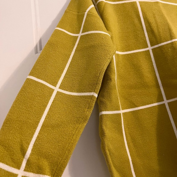 Cowl neck green sweater - Picture 5 of 5